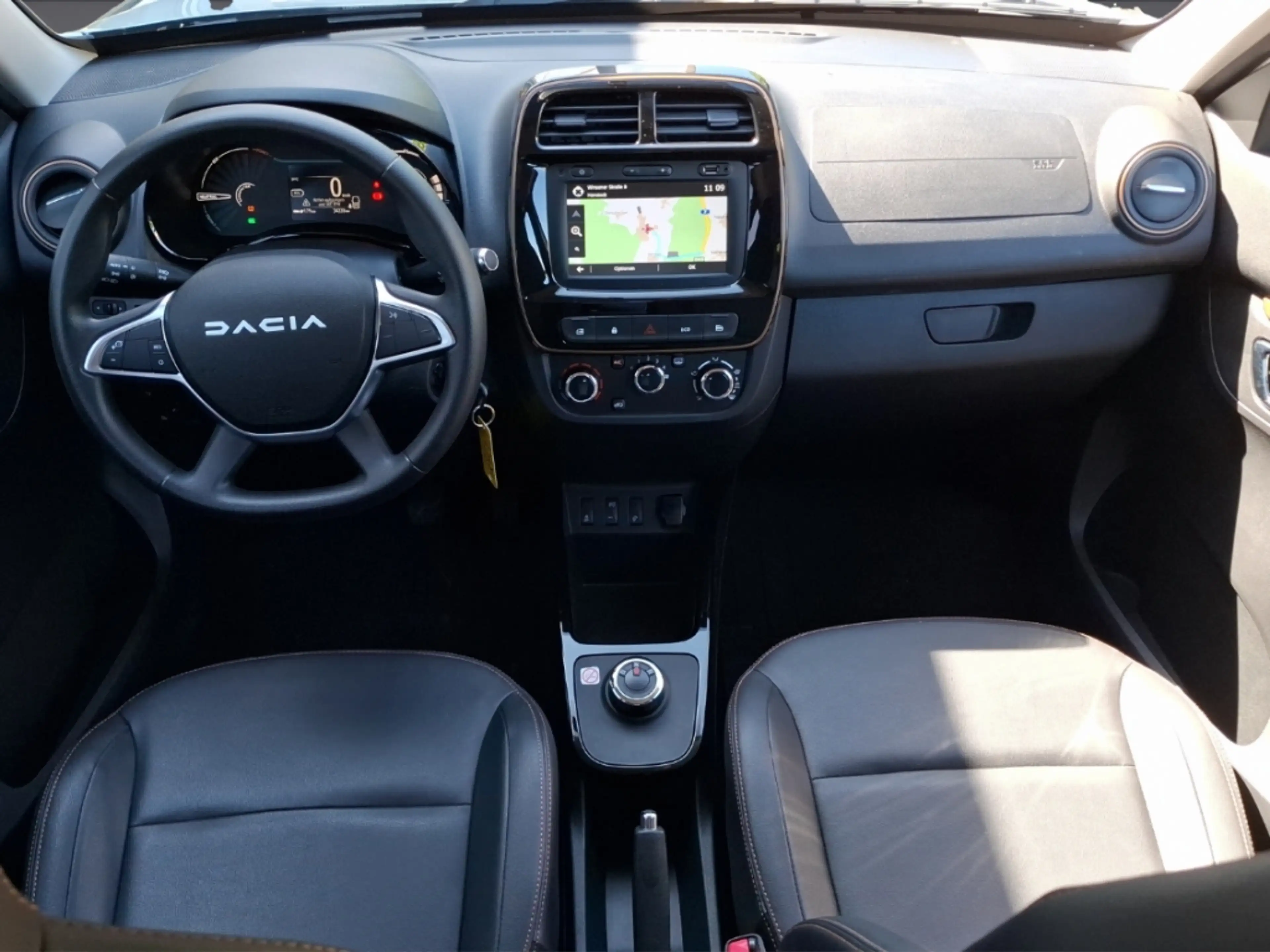 Dacia Spring Electric Extreme 65 große Batterie HU/AU Neu Garan — photo 14
