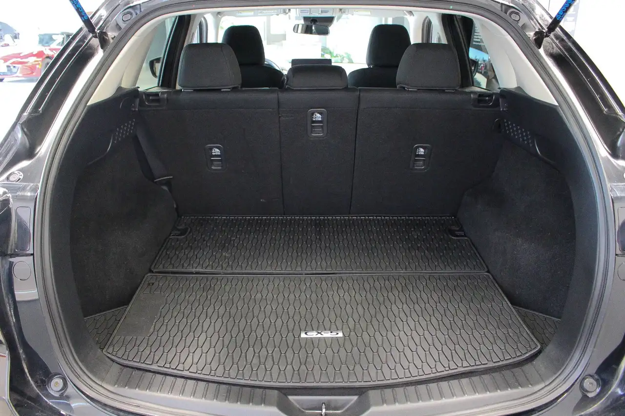 Mazda CX-5 photo Mazda CX-5