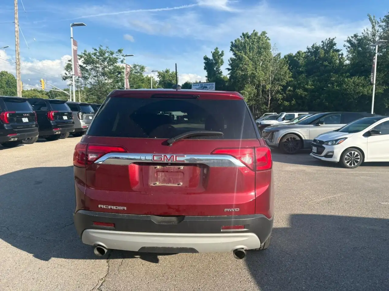 GMC Acadia photo GMC Acadia
