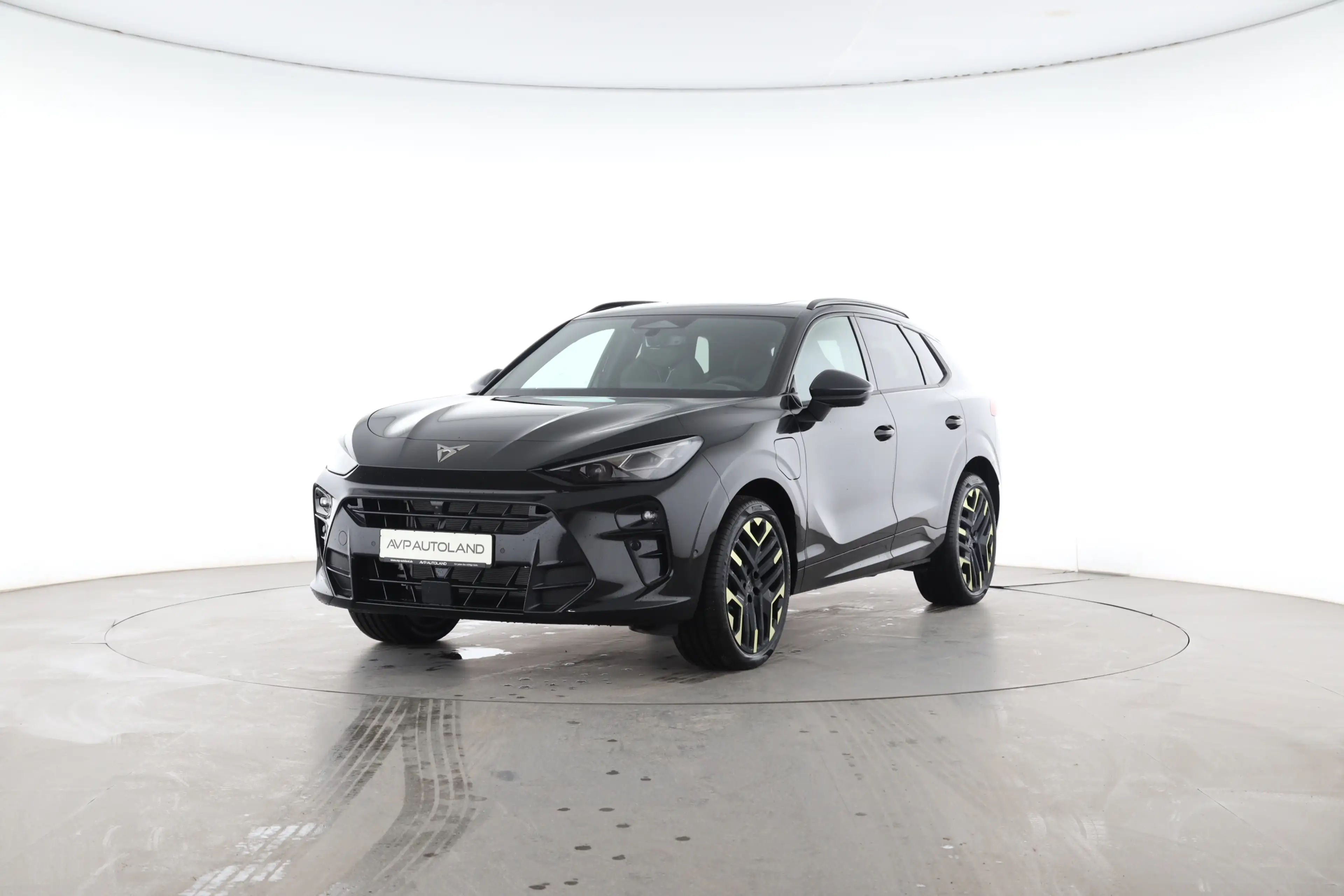 CUPRA Terramar 1.5 e-Hybrid DSG VZ Tribe Edition | AHK | Sennheis — photo 2