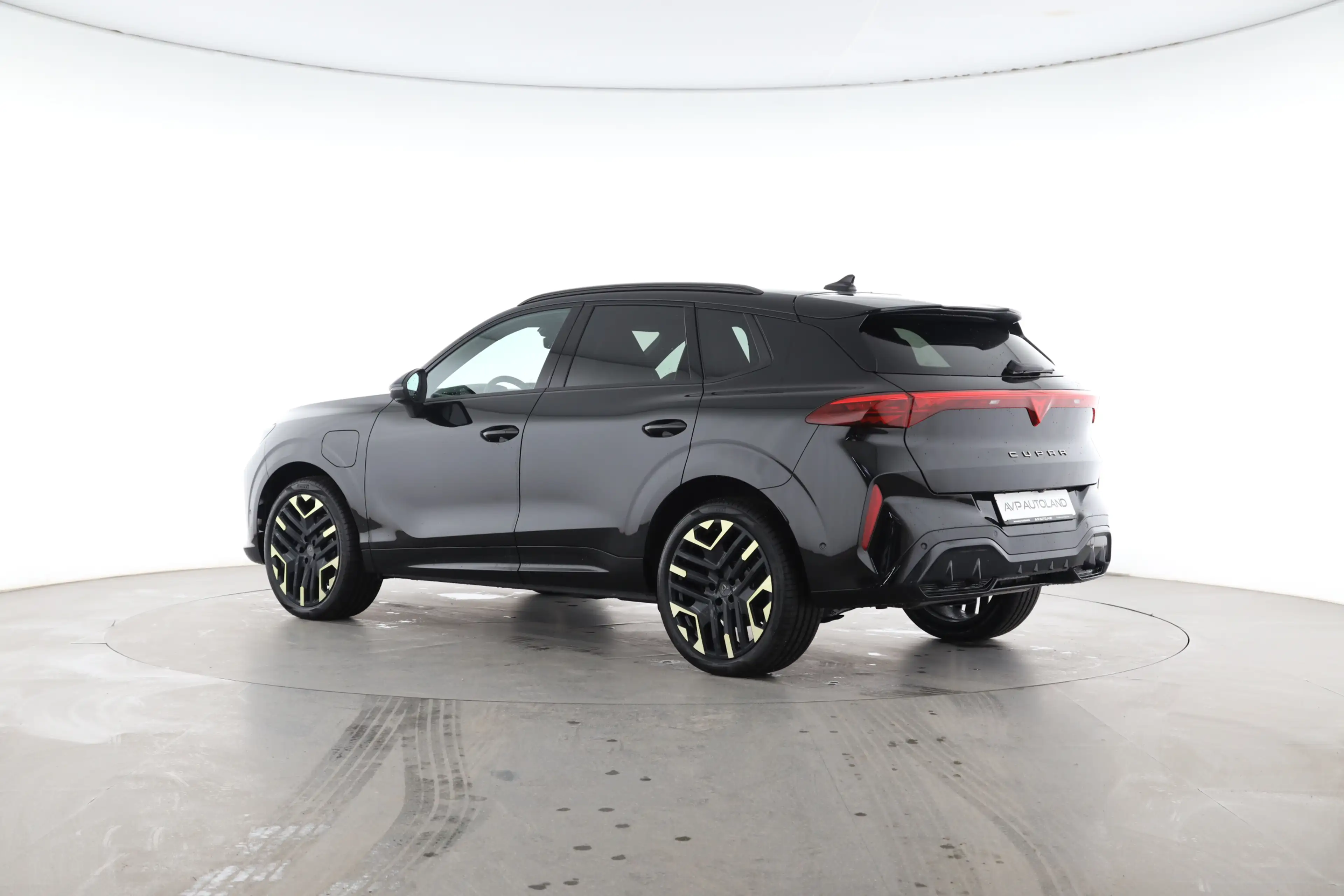 CUPRA Terramar 1.5 e-Hybrid DSG VZ Tribe Edition | AHK | Sennheis — photo 4