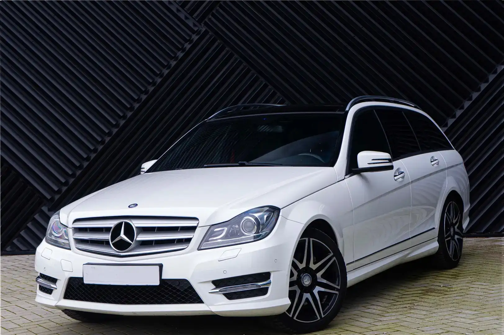 Mercedes-Benz C 350 AMG-Pakket Wit - 1