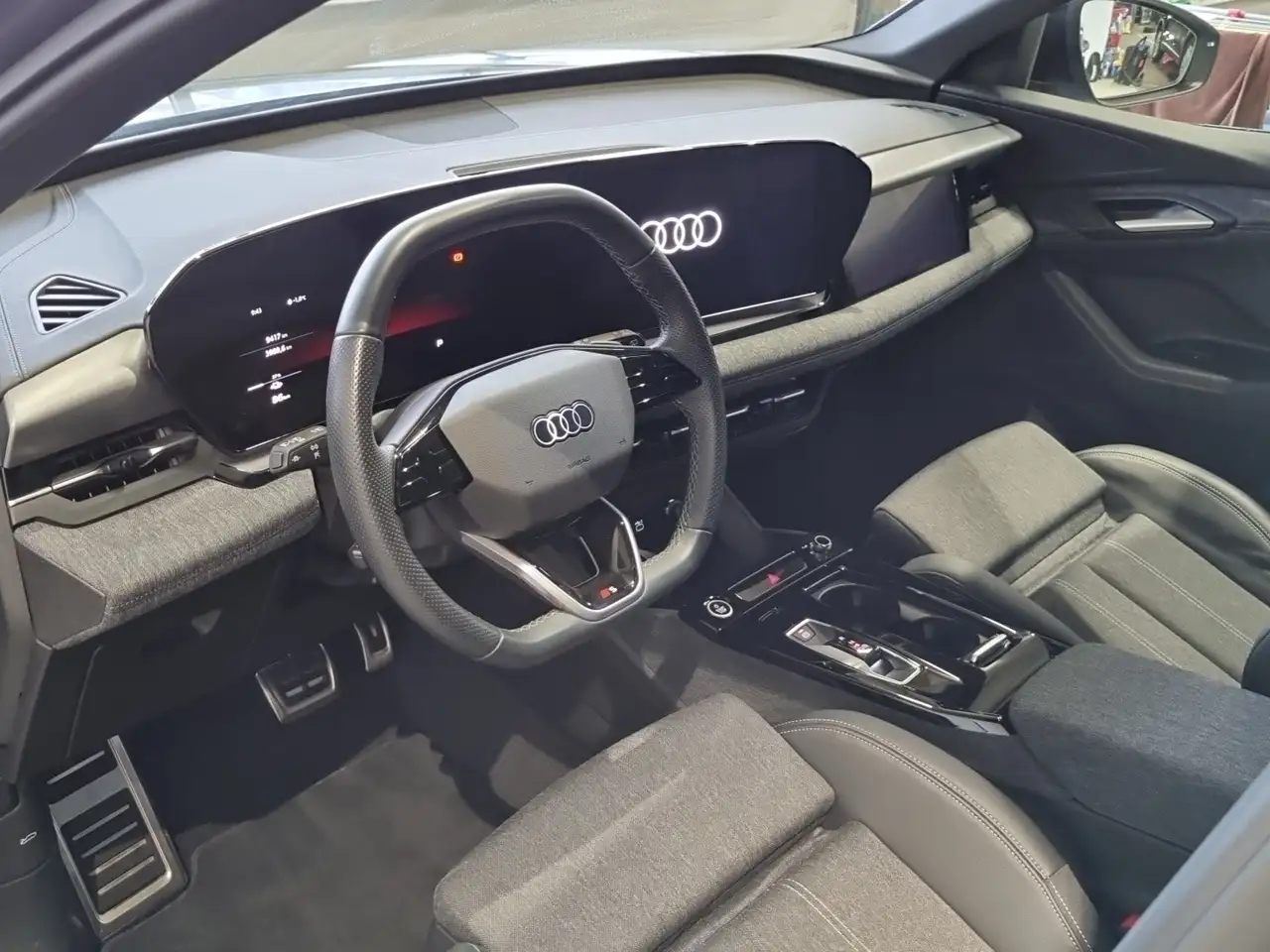 Audi Q6 e-tron e-tron performance business 8