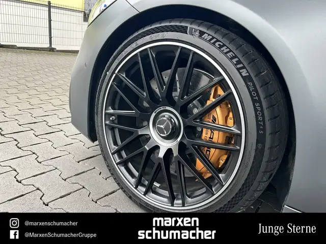 Mercedes-Benz S-Class view 7
