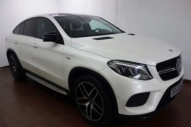 Mercedes-Benz GLE 43 AMG GLE 43AMG Coupe 4Matic Designo 9G/360°/Pan/Night