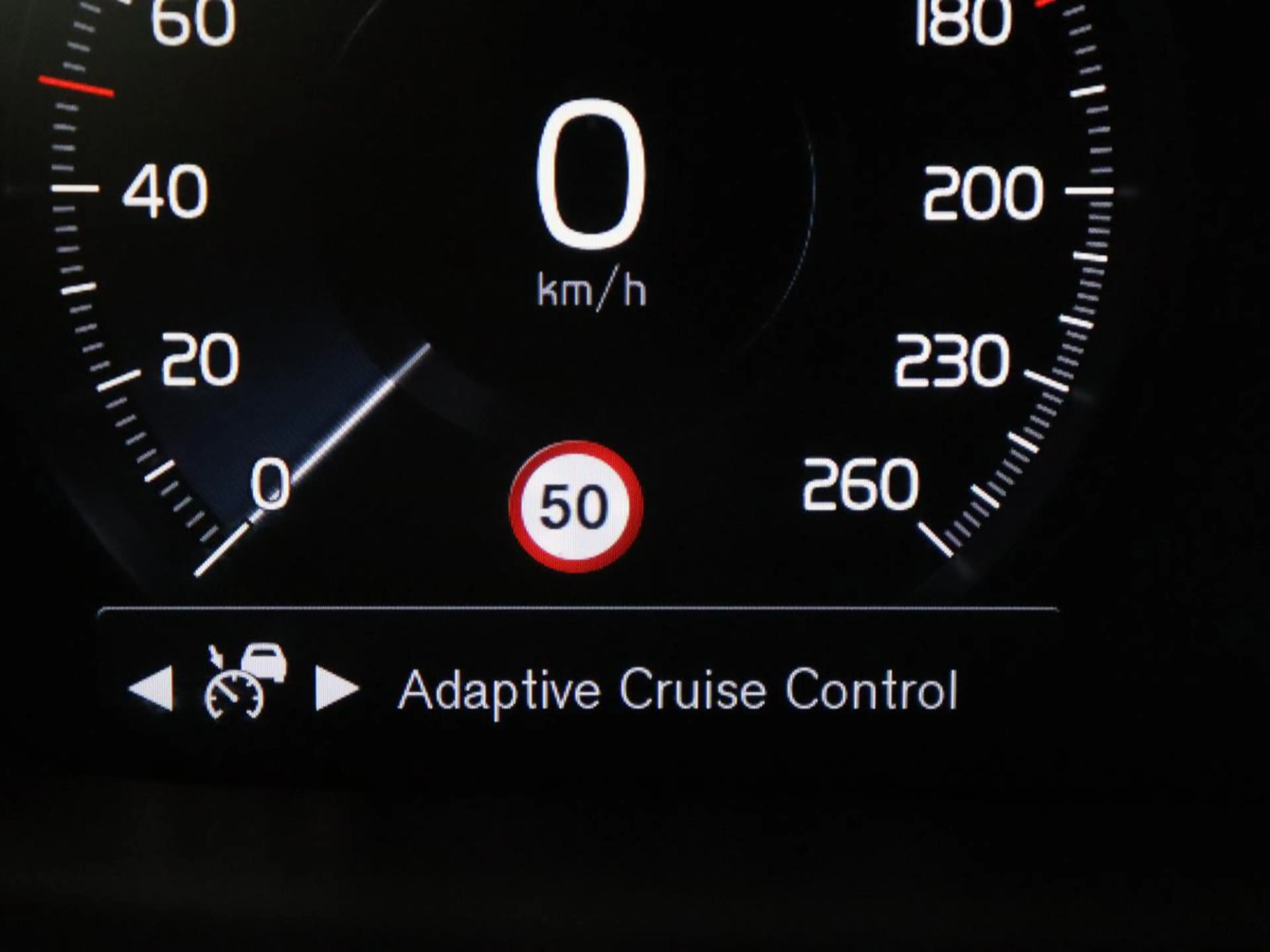 Volvo V90 2.0 B4 R-Design | Panoramadak | Leder | Stuur/stoe — photo 23