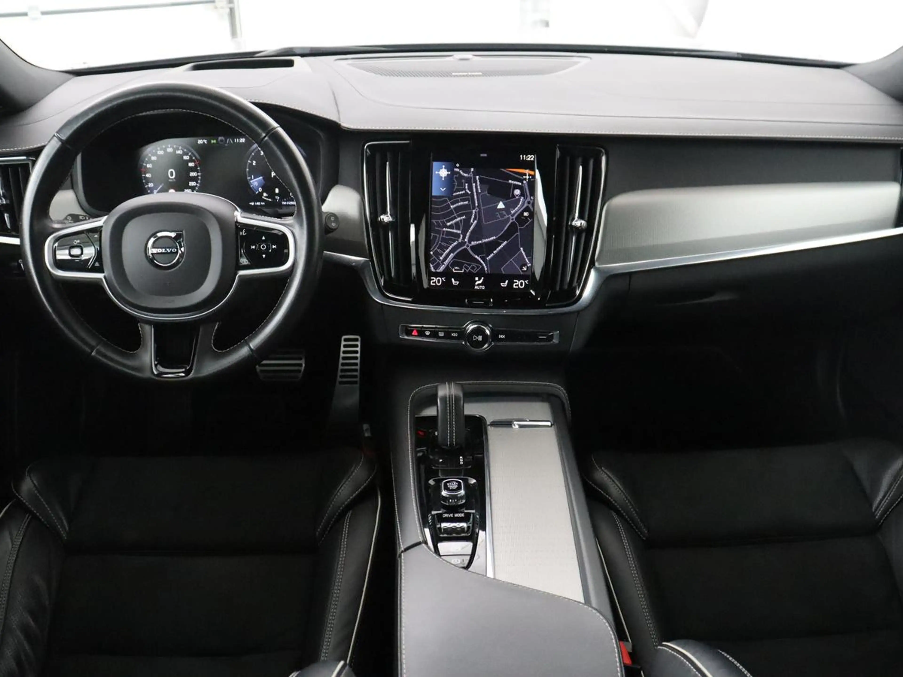 Volvo V90 2.0 B4 R-Design | Panoramadak | Leder | Stuur/stoe — photo 3