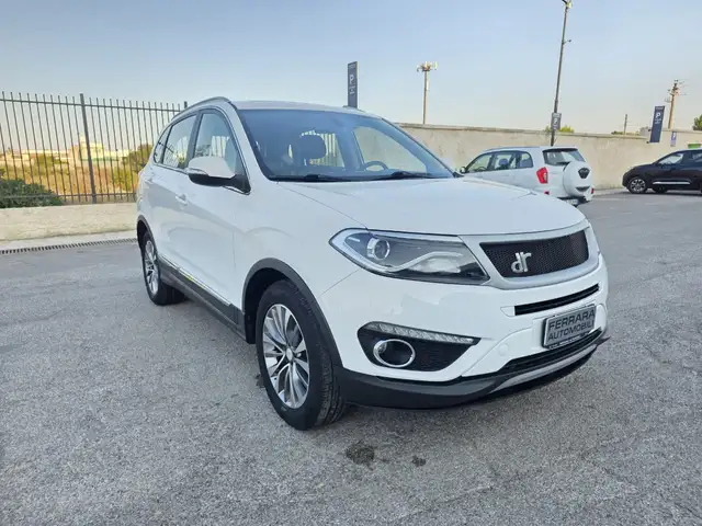 DR Automobiles DR6