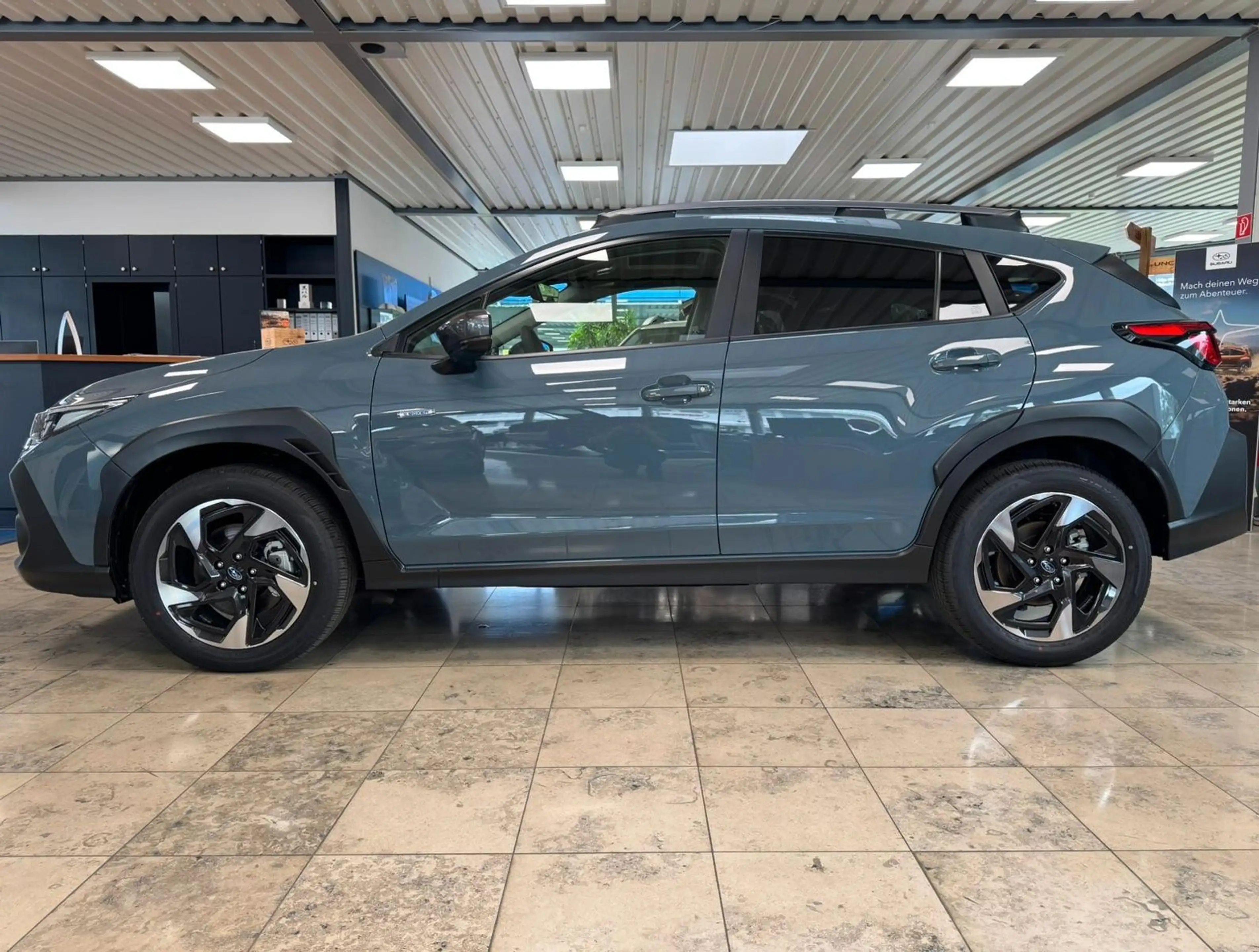Subaru Crosstrek 2.0ie Platinum | LED | NAVI — photo 2