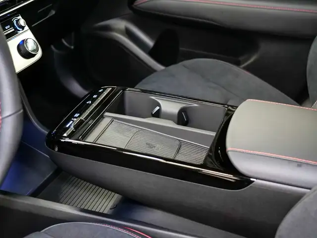Hyundai Tucson view 16