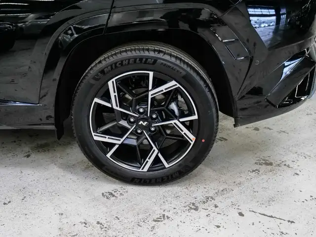 Hyundai Tucson view 4