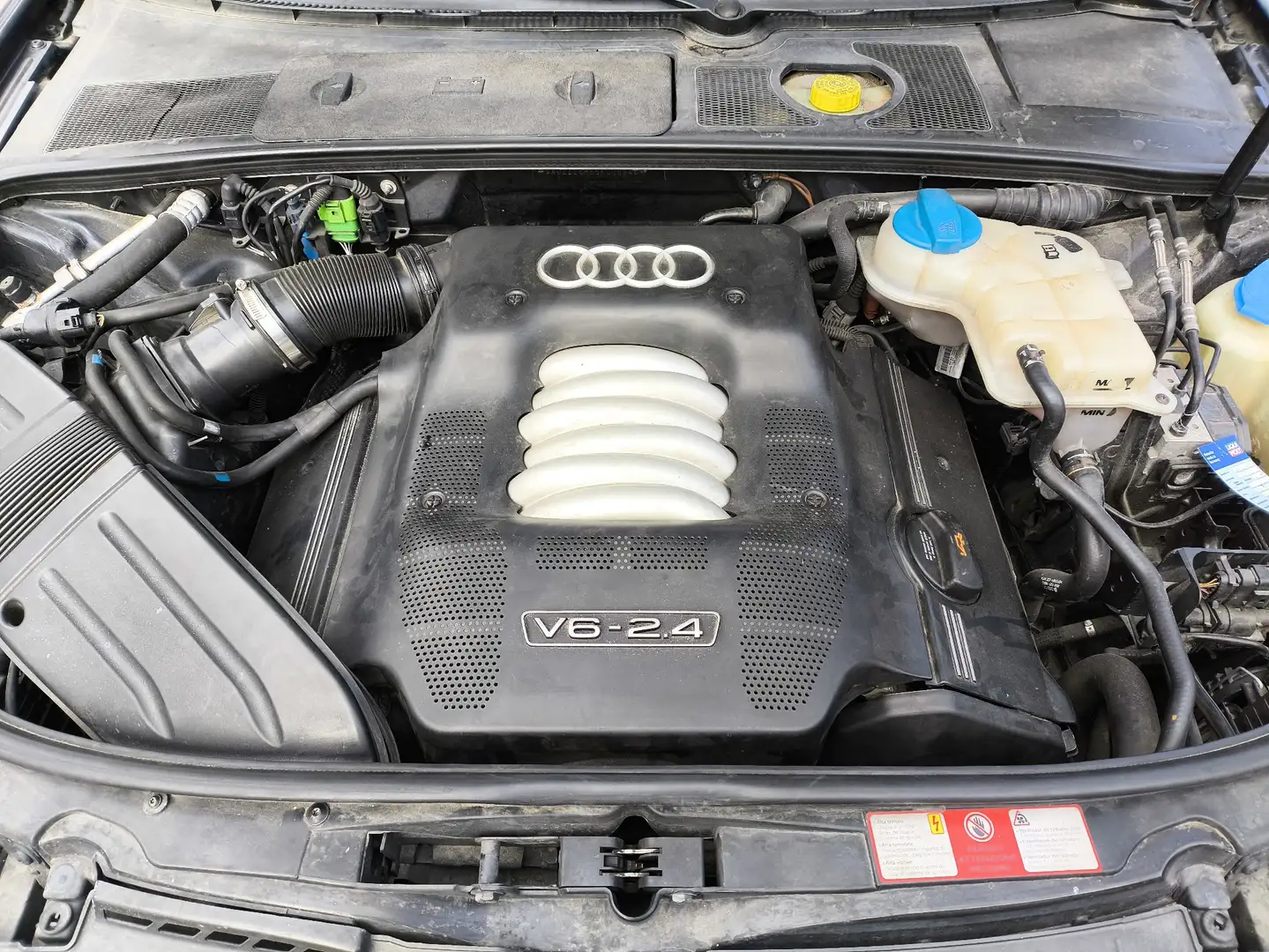 Audi A4 2.4*V6*KLIMA*LEDER*17"ALU*Sportsitze *TÜV* Blau - 2
