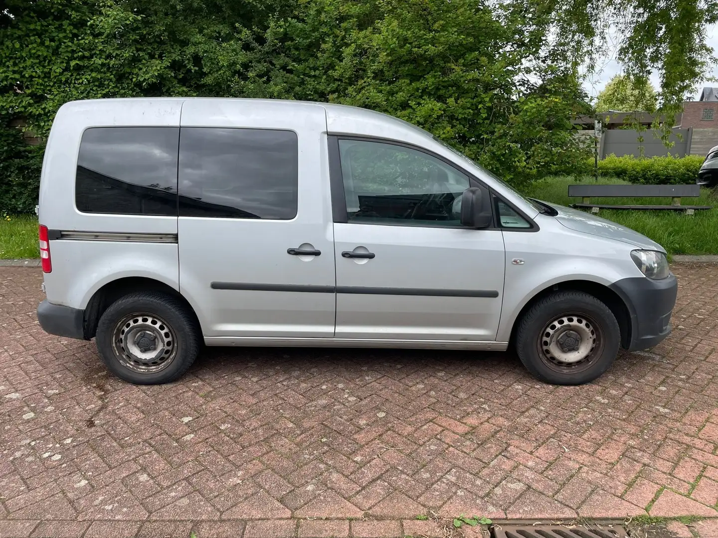 Volkswagen Caddy 1.6 CR TDi Grijs - 1