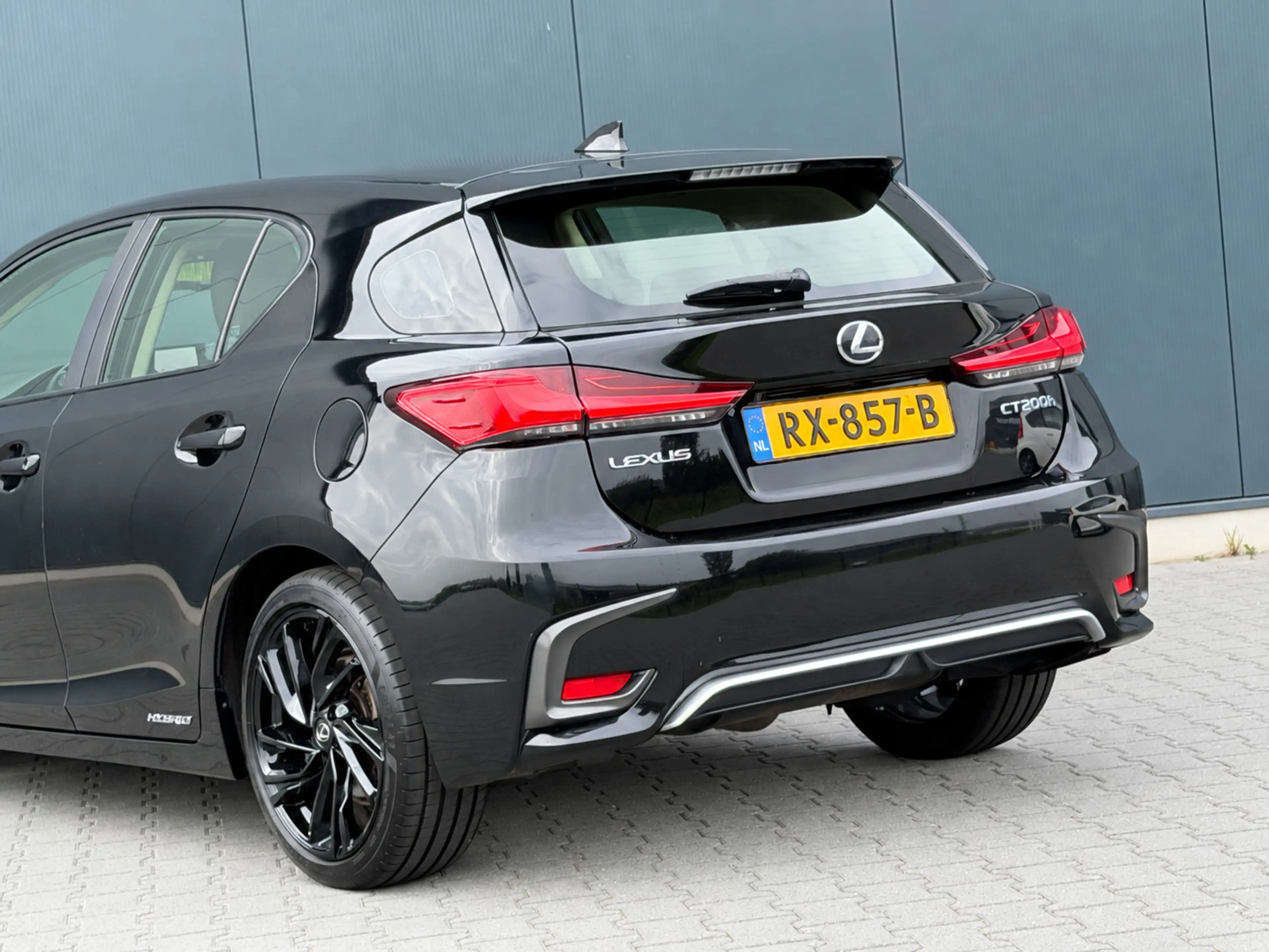 Lexus CT 200h Business Line Led - Alcantara - Navi - Camera - Cr — photo 13