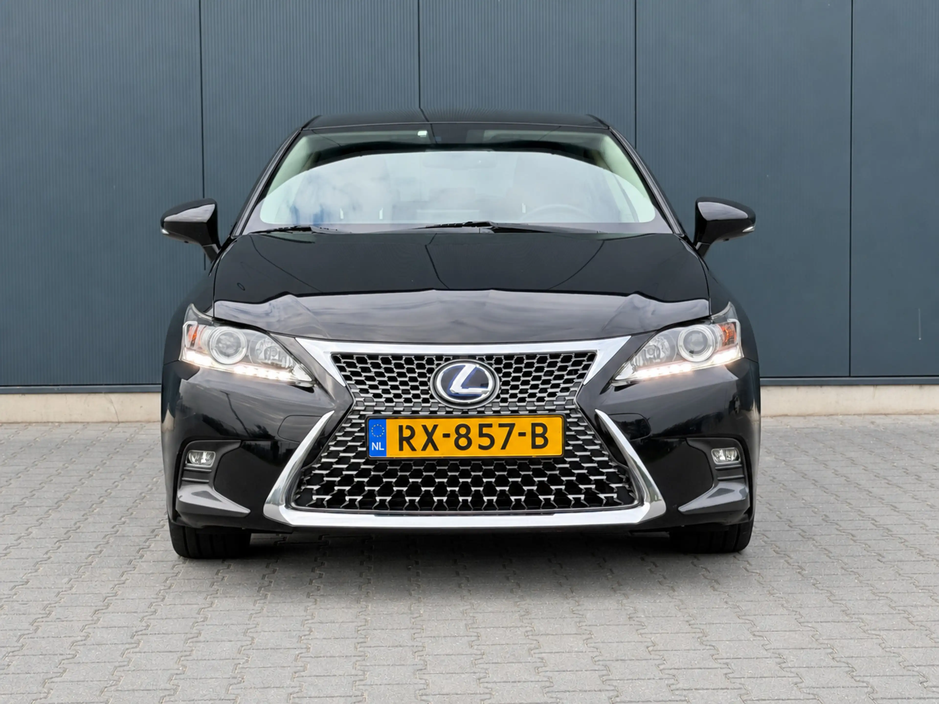 Lexus CT 200h Business Line Led - Alcantara - Navi - Camera - Cr — photo 7