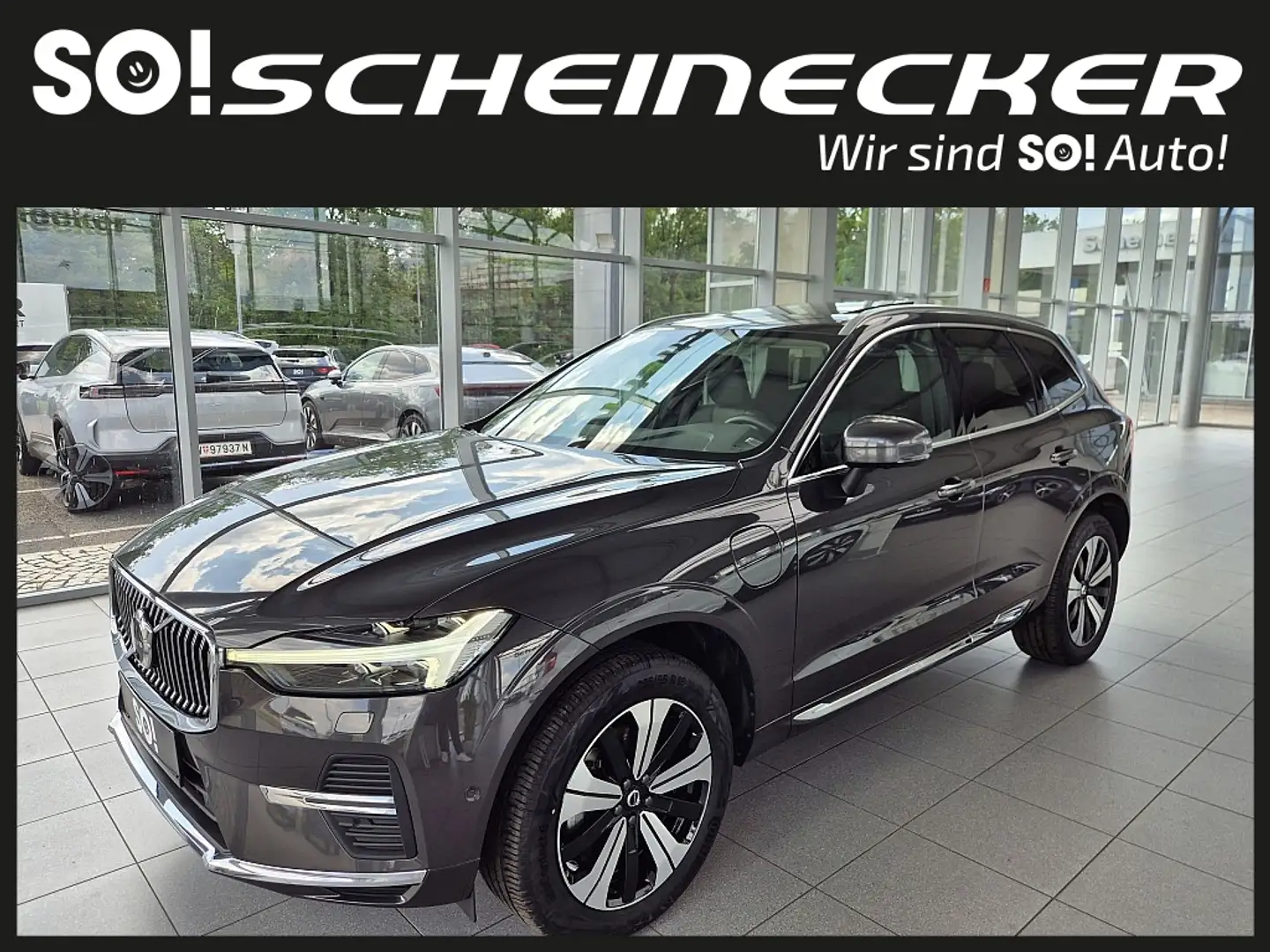 Volvo XC60 T6 AWD PHEV Plus Bright Aut. Grau - 2