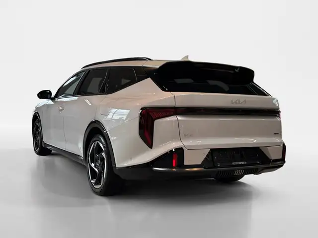 Kia K4 view 4