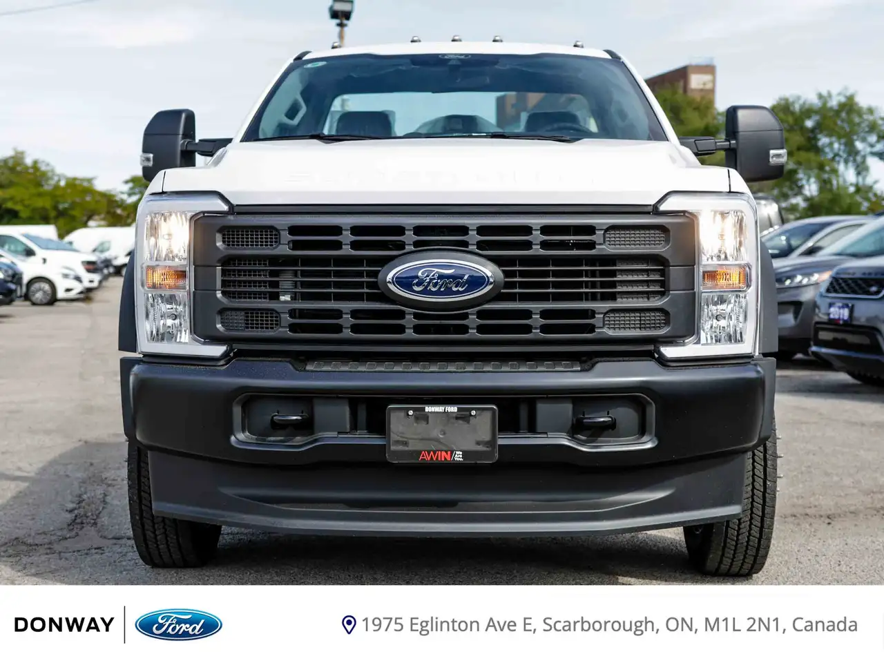 Ford F-550 Super Duty снимка Ford F-550 Super Duty
