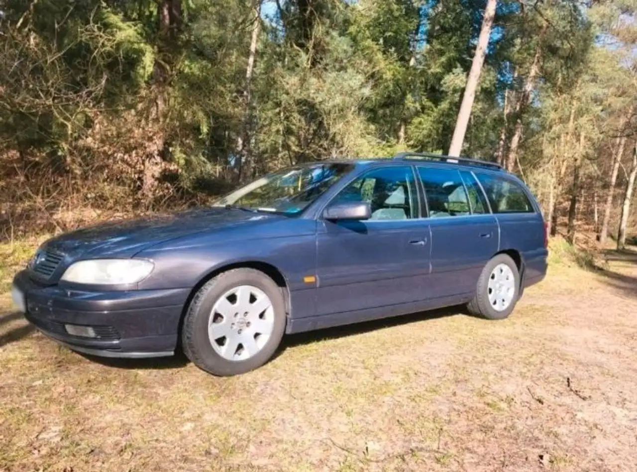 Opel Omega V94 Kombi Benzin/LPG, foto 2