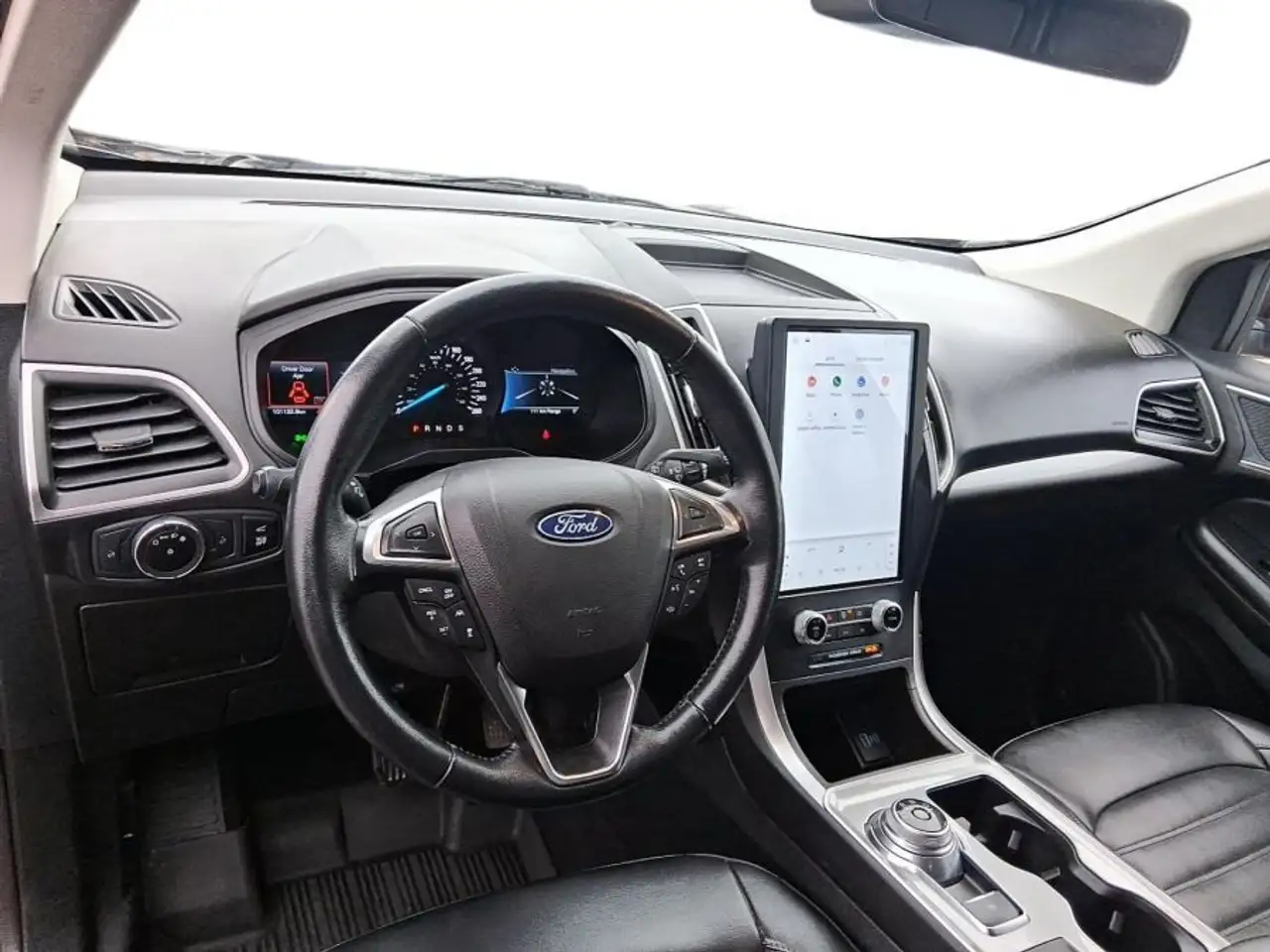 Ford Edge снимка Ford Edge