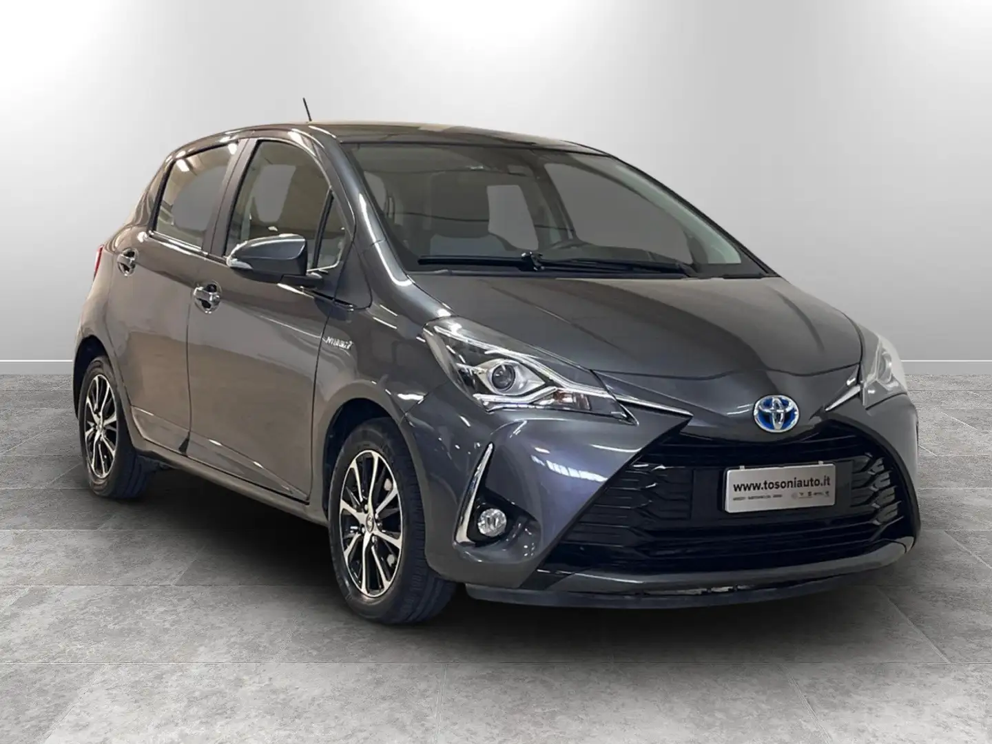 Toyota Yaris 5p 1.5 hybrid Business Nero - 2