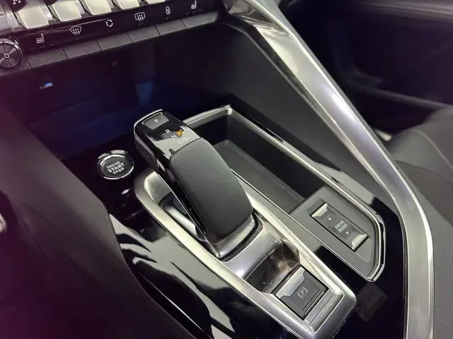 Peugeot 3008 view 15