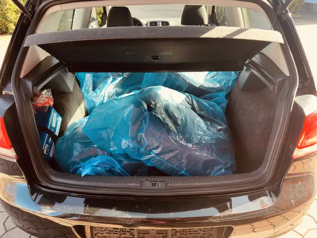 Volkswagen Golf view 10