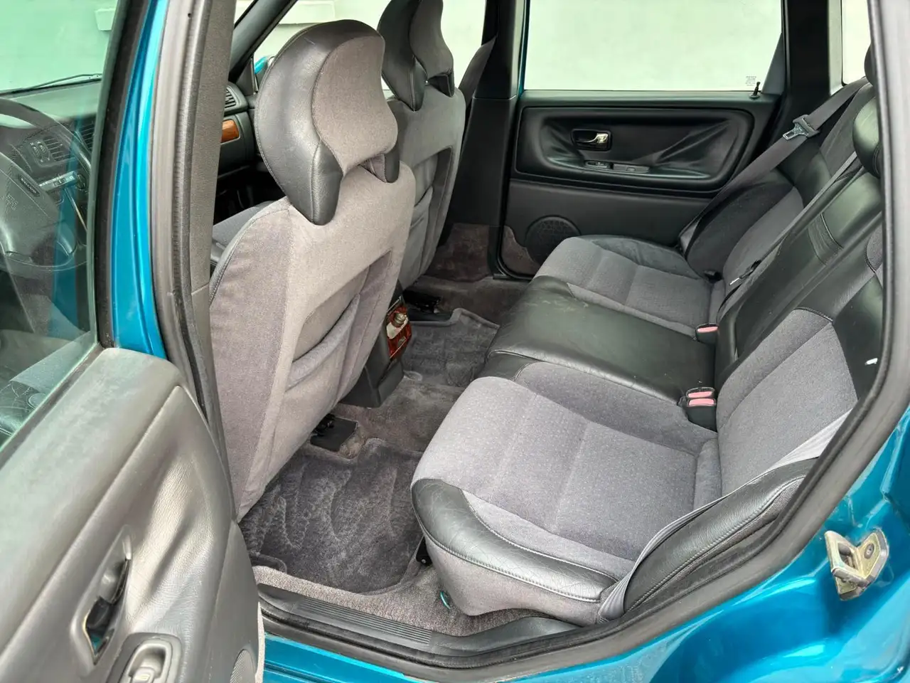 Volvo V70 Turbo Kombi "ohne Rost", foto 9