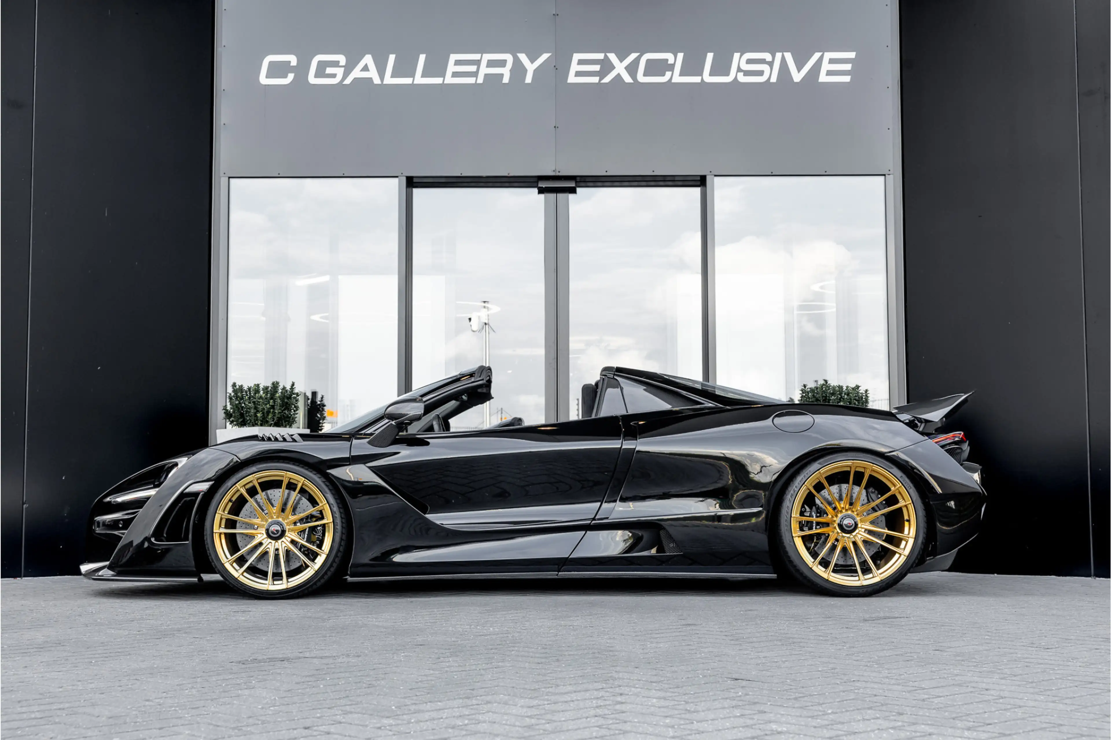 McLaren 720S Spider - N-Largo 1 of 15 4.0 V8 — photo 8