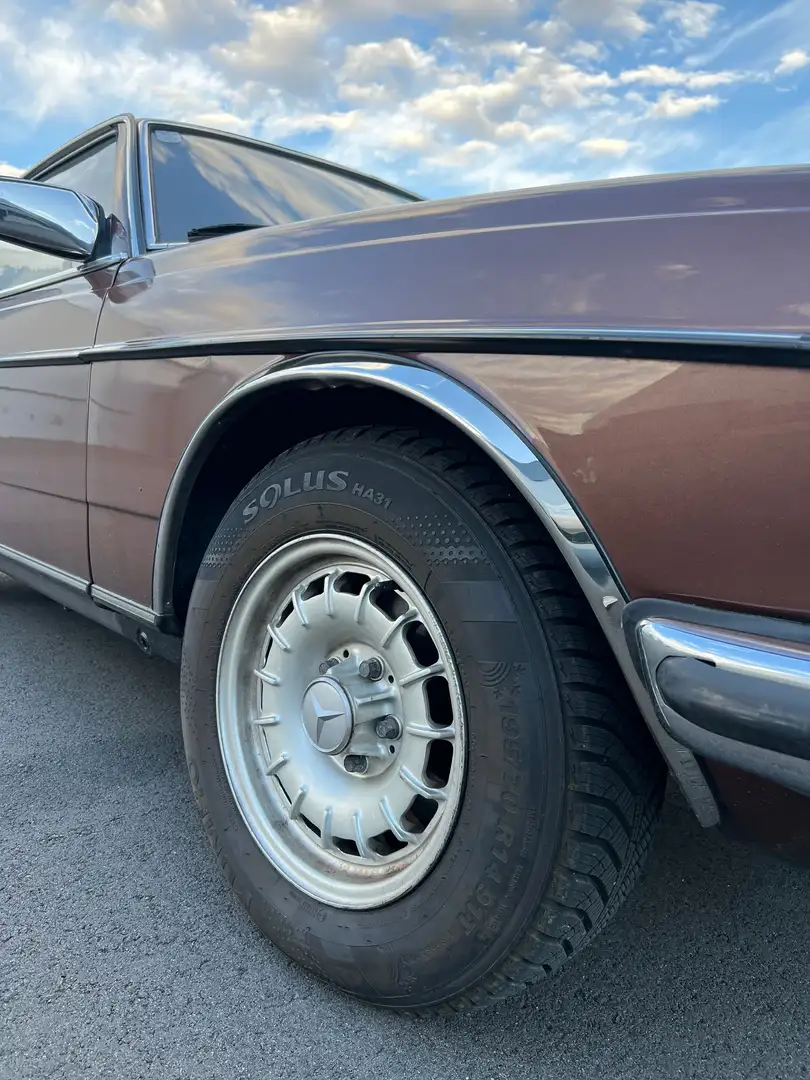 Mercedes-Benz 230 CE Coupe Braun - 2