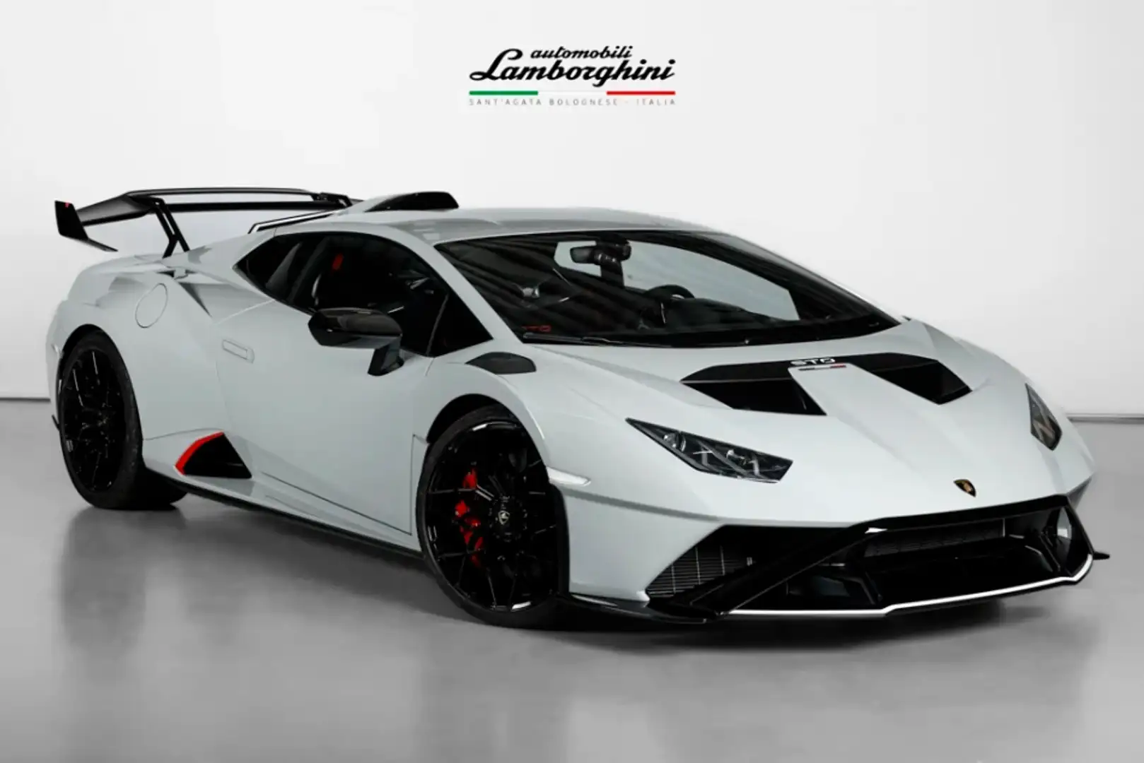 Lamborghini Huracán Huracàn STO Сірий - 1