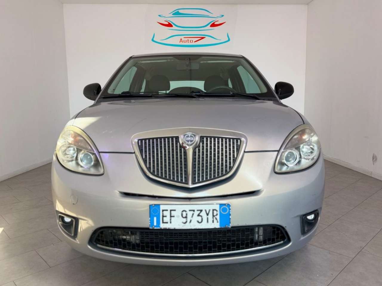 Lancia Ypsilon 1.2 69 CV Argento