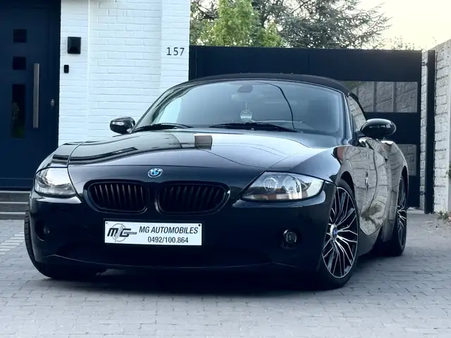 BMW Z4 2.0 i PACK SPORT - SG CHAUF - PDC - AIRCO - JANTES - PARFAIT ETAT