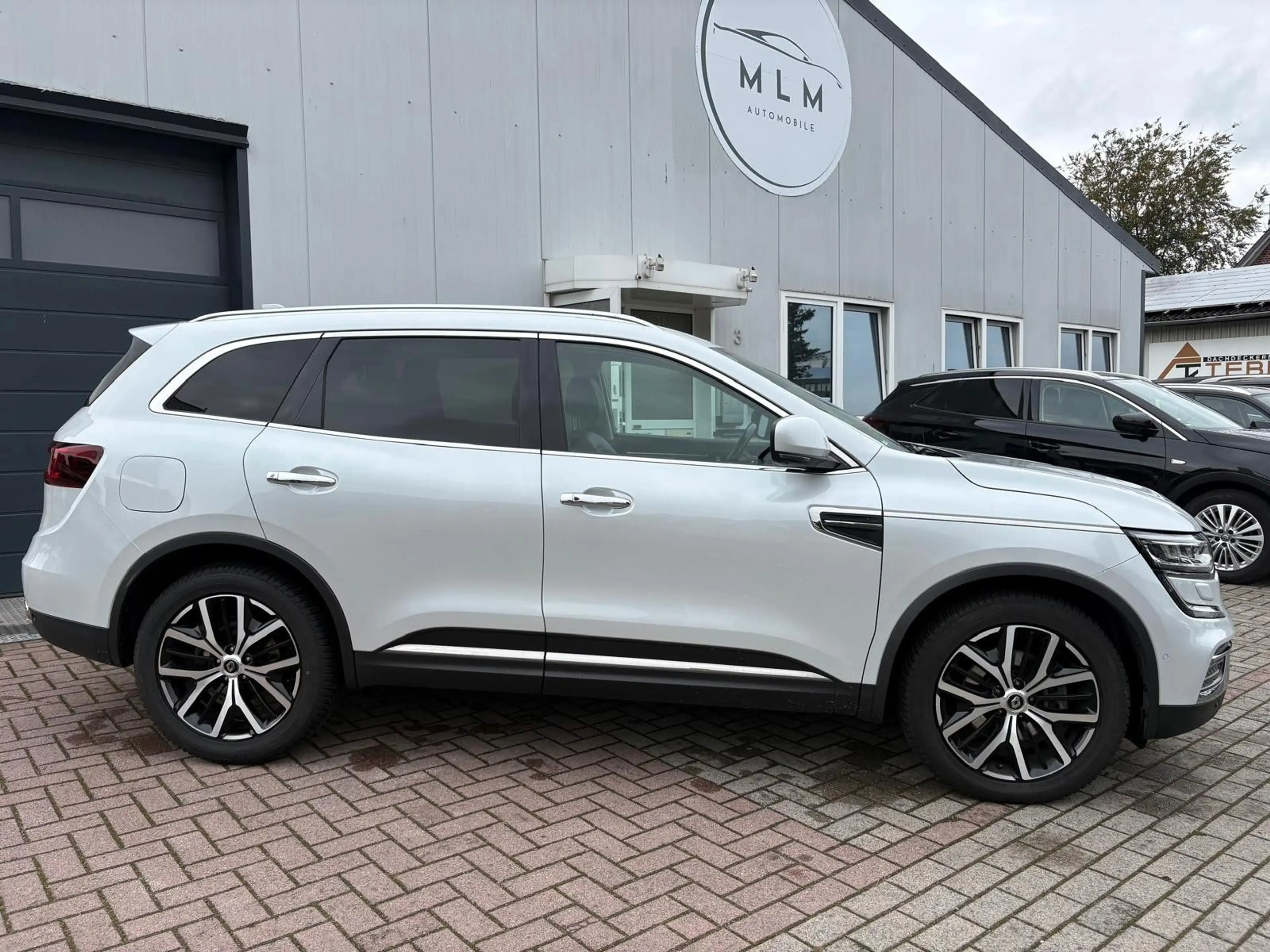 Renault Koleos Techno 4WD — photo 8