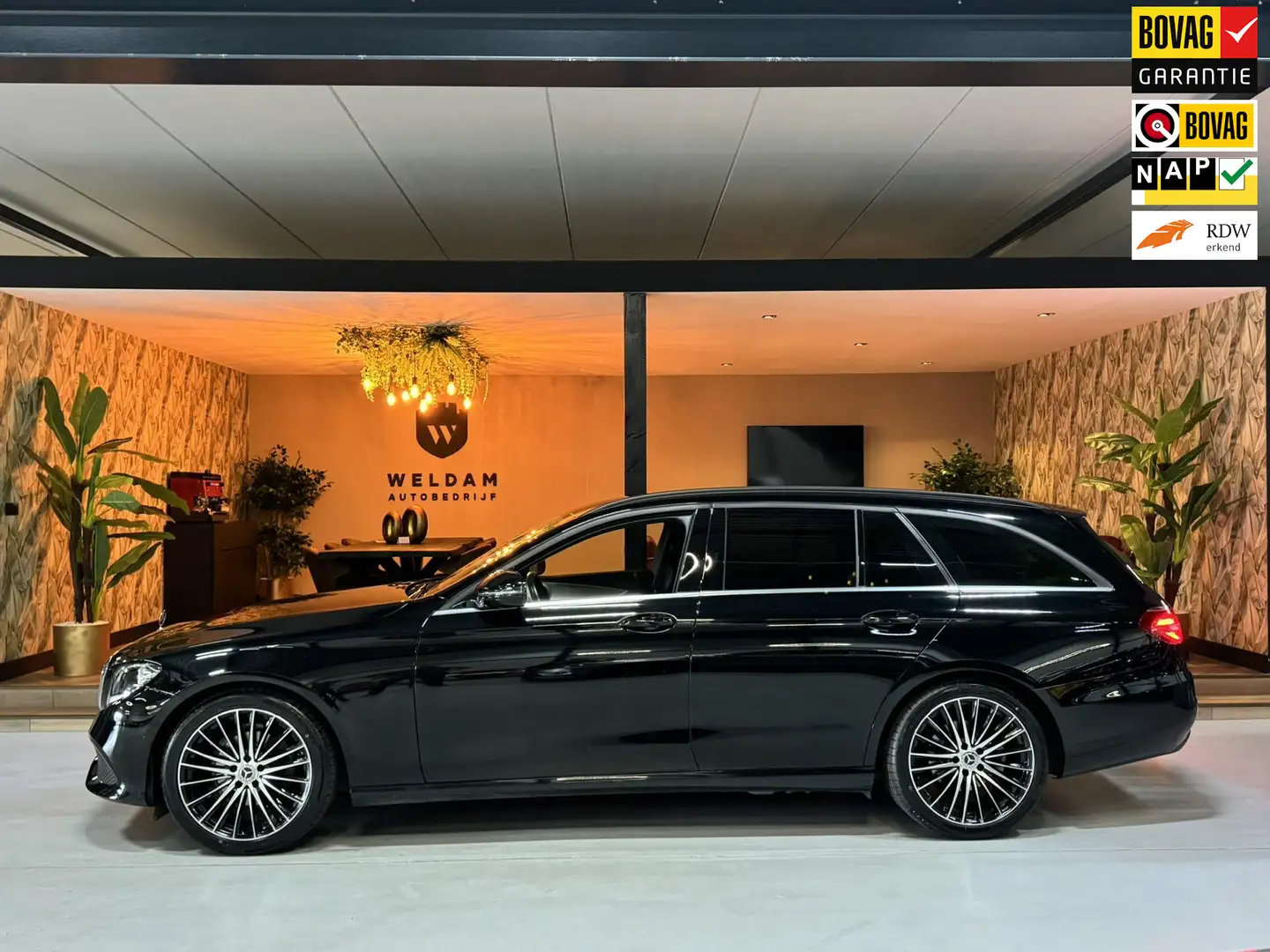 Mercedes-Benz E 200 Estate Garantie Camera Elek. Achterklep Cruise Cli Noir - 1