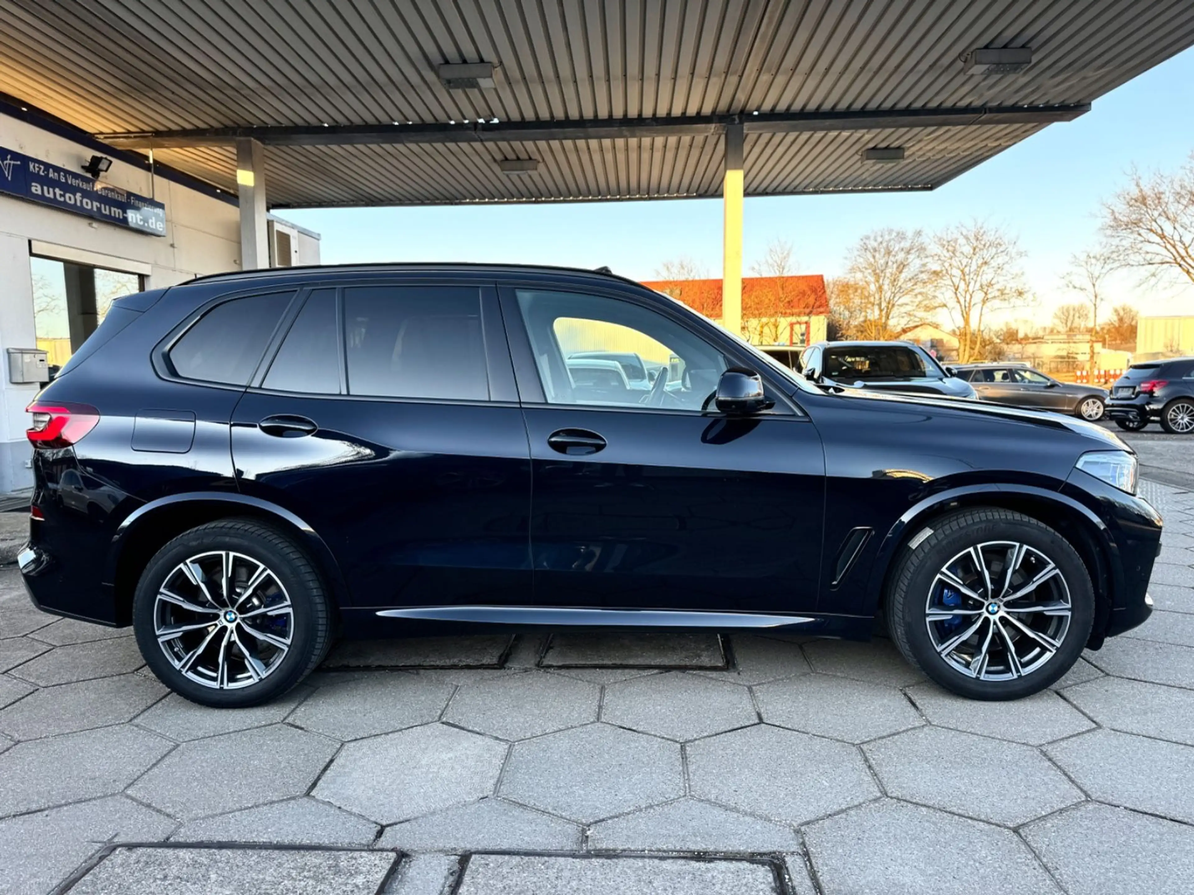 BMW X5 xDrive40 d M-SPORT/PANO/HUD/CARBON/LIFT/LASER — photo 2