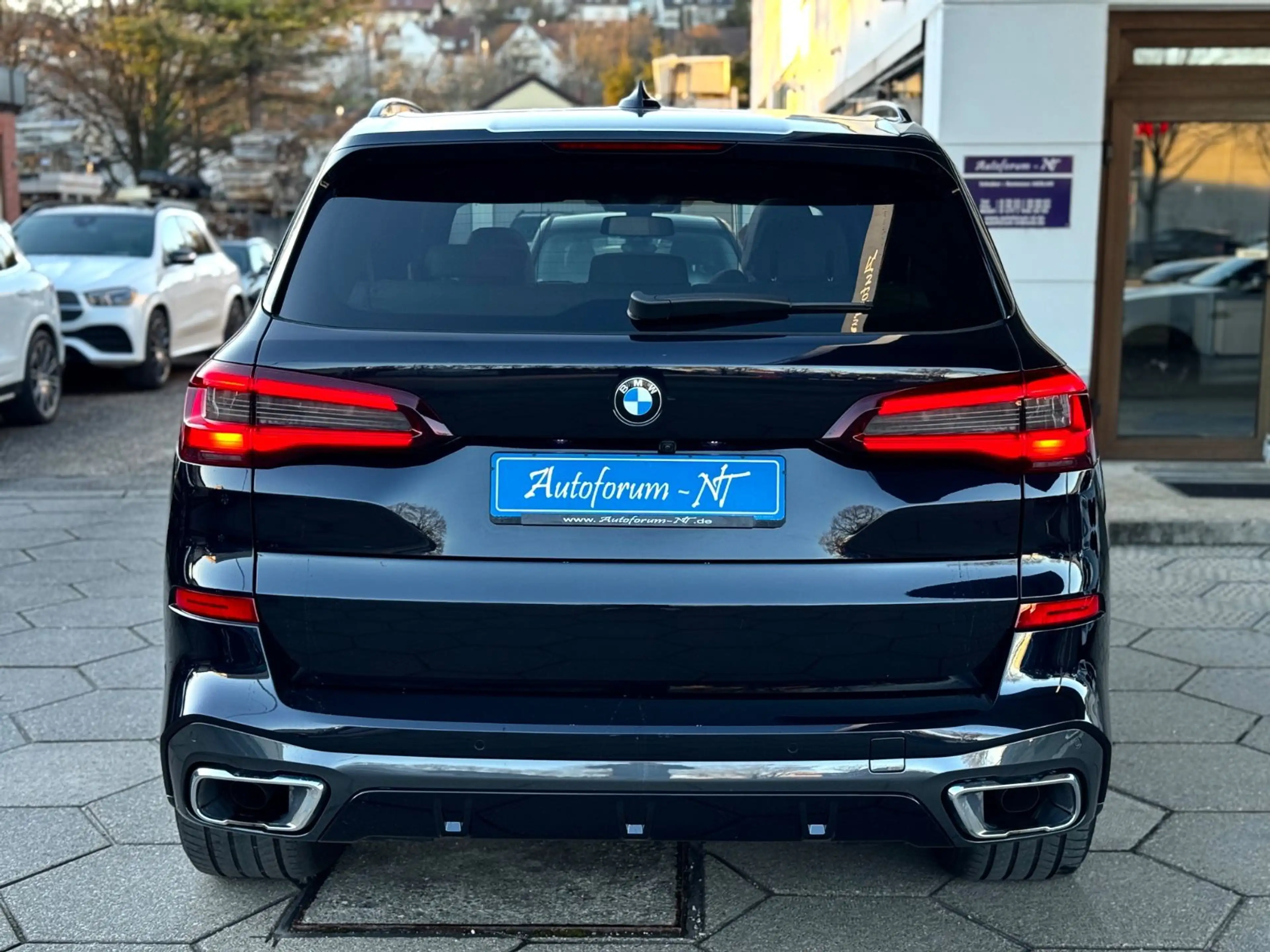BMW X5 xDrive40 d M-SPORT/PANO/HUD/CARBON/LIFT/LASER — photo 8