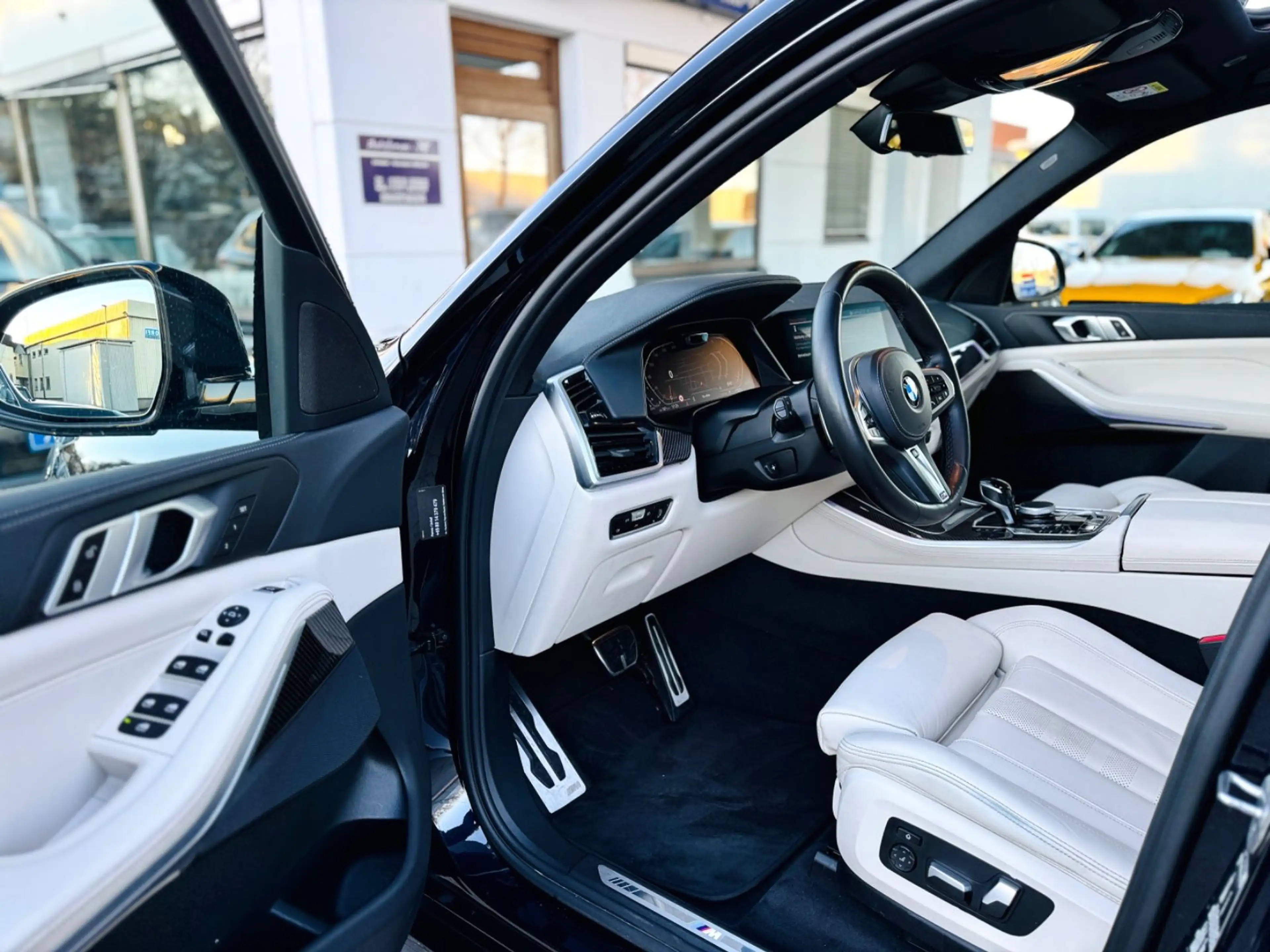 BMW X5 xDrive40 d M-SPORT/PANO/HUD/CARBON/LIFT/LASER — photo 9