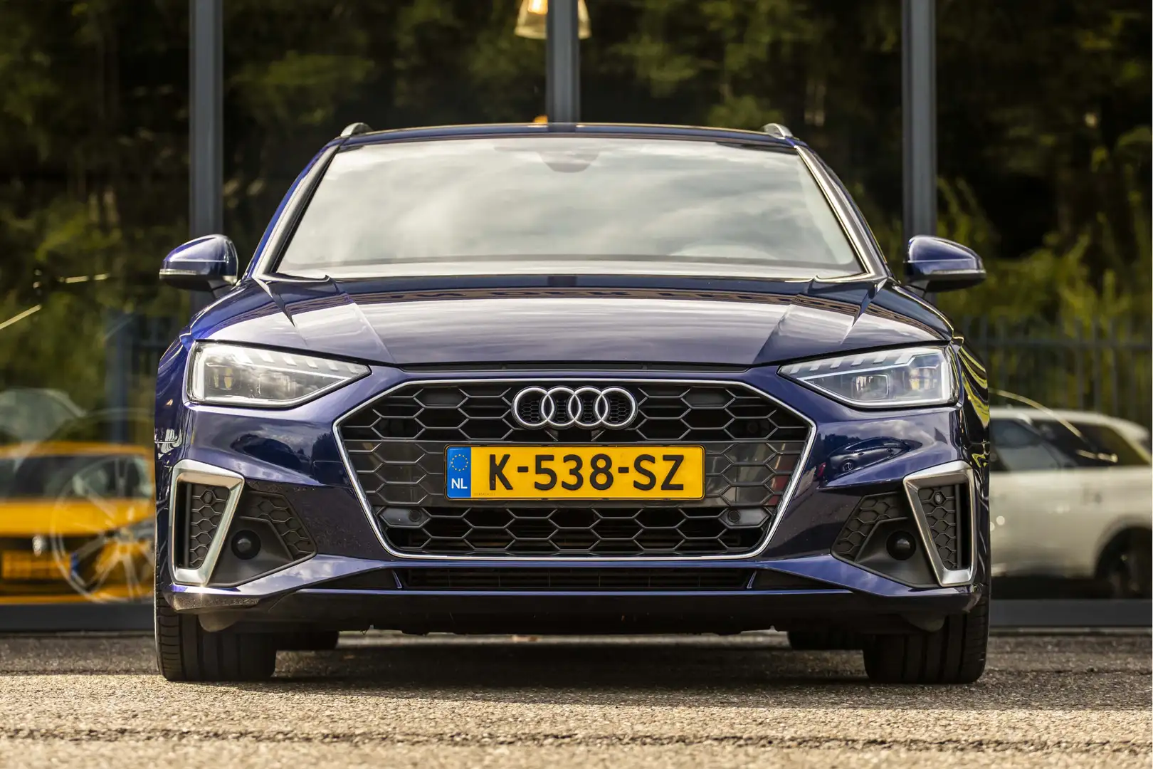 Audi A4 Avant 40 TFSI S edition Blu/Azzurro - 2