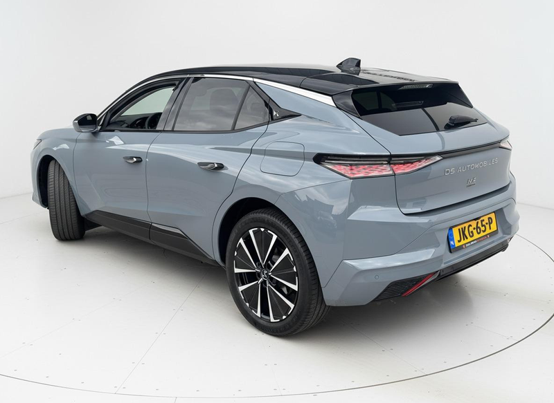 DS Automobiles DS 4 No E-Tense Pallas Comfort Tech Pack 58.3 kWh | Rij — photo 2