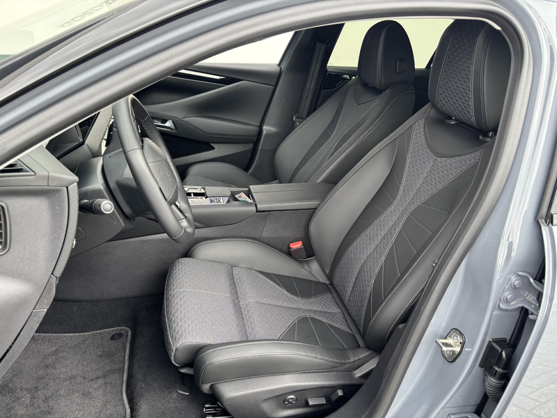 DS Automobiles DS 4 No E-Tense Pallas Comfort Tech Pack 58.3 kWh | Rij — photo 4