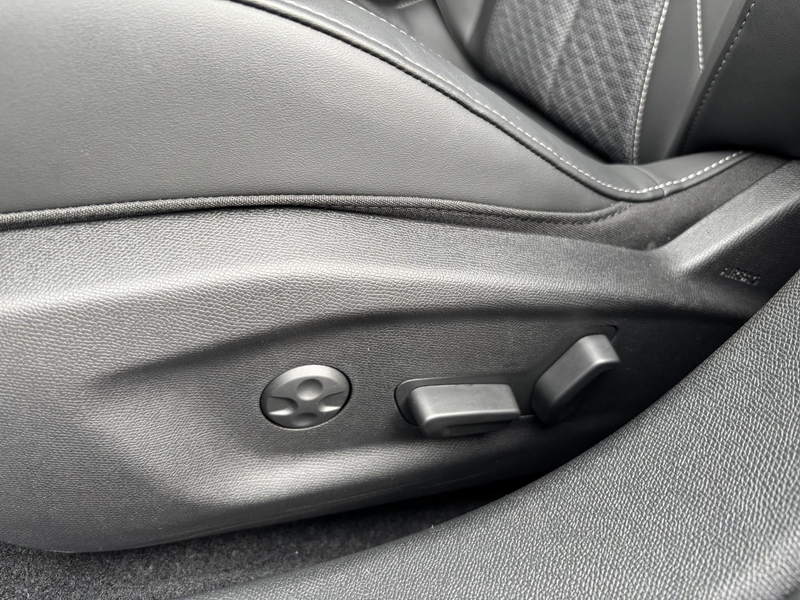 DS Automobiles DS 4 No E-Tense Pallas Comfort Tech Pack 58.3 kWh | Rij — photo 39