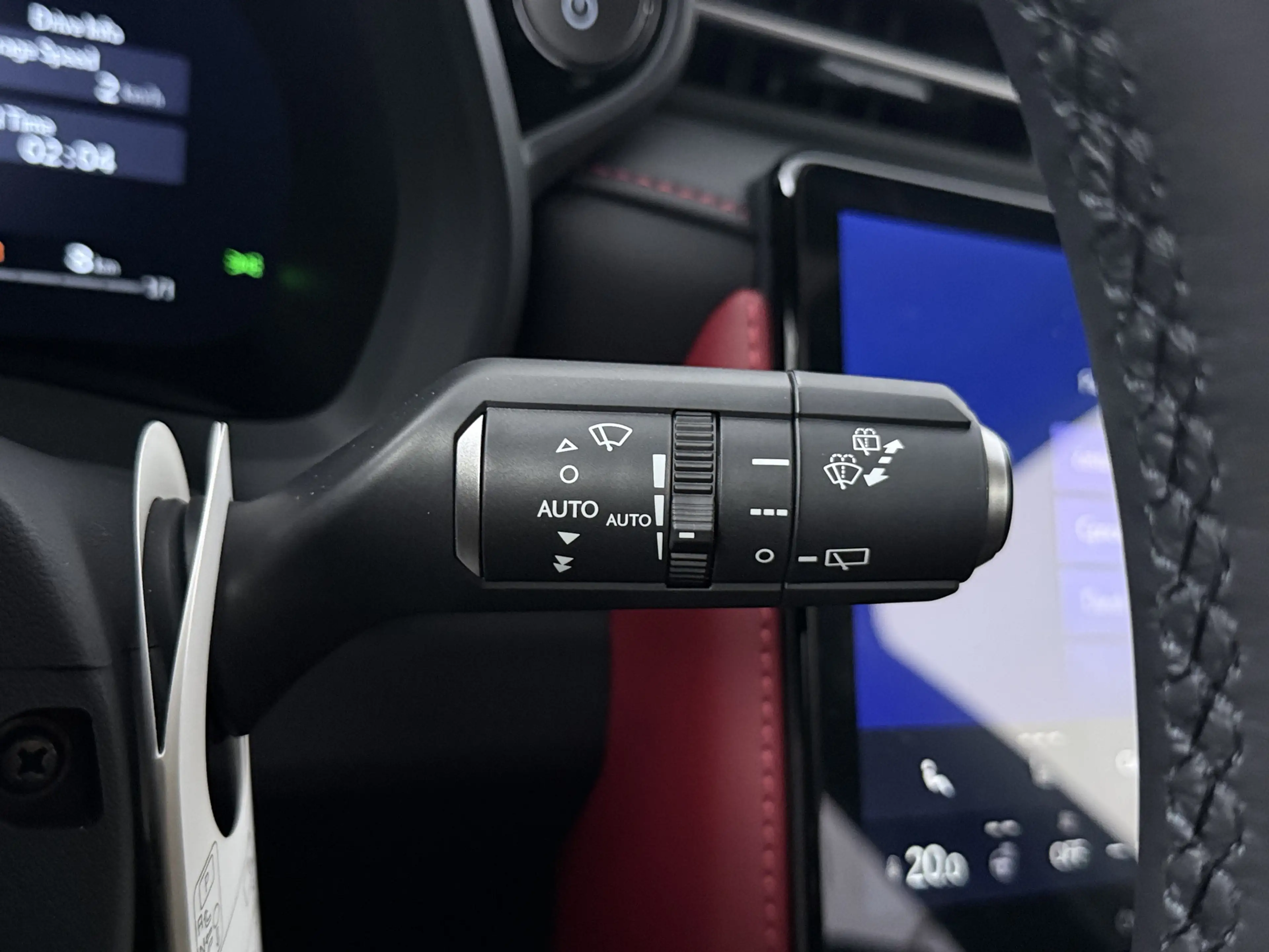 Lexus LBX 1.5 35th Edition 2WD | Advanced Pack | Mark Levins — photo 11