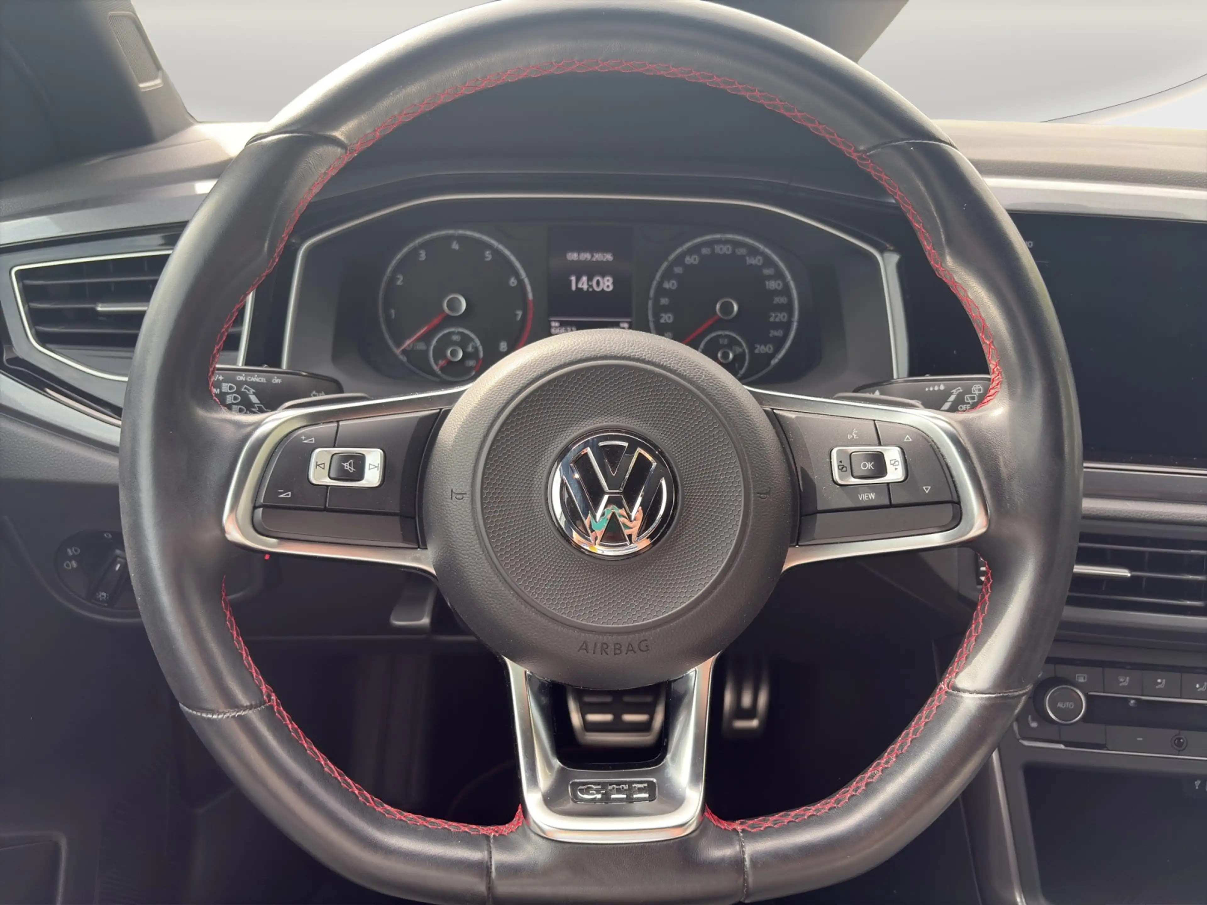Volkswagen Polo GTI 2.0 TSI 147 kW DSG — photo 14