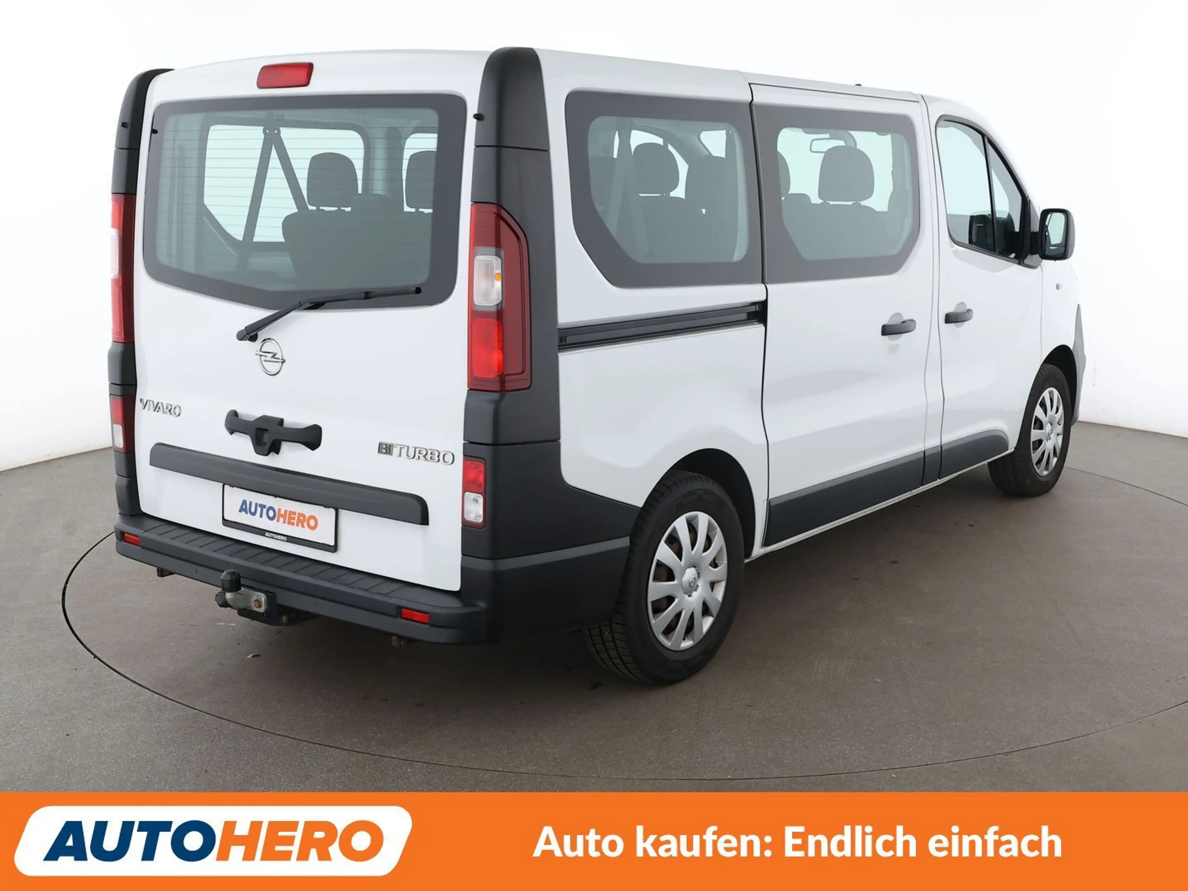 Opel Vivaro 1.6 CDTI Biturbo Combi L1H1 2,7t*NAVI*PDC* — photo 6