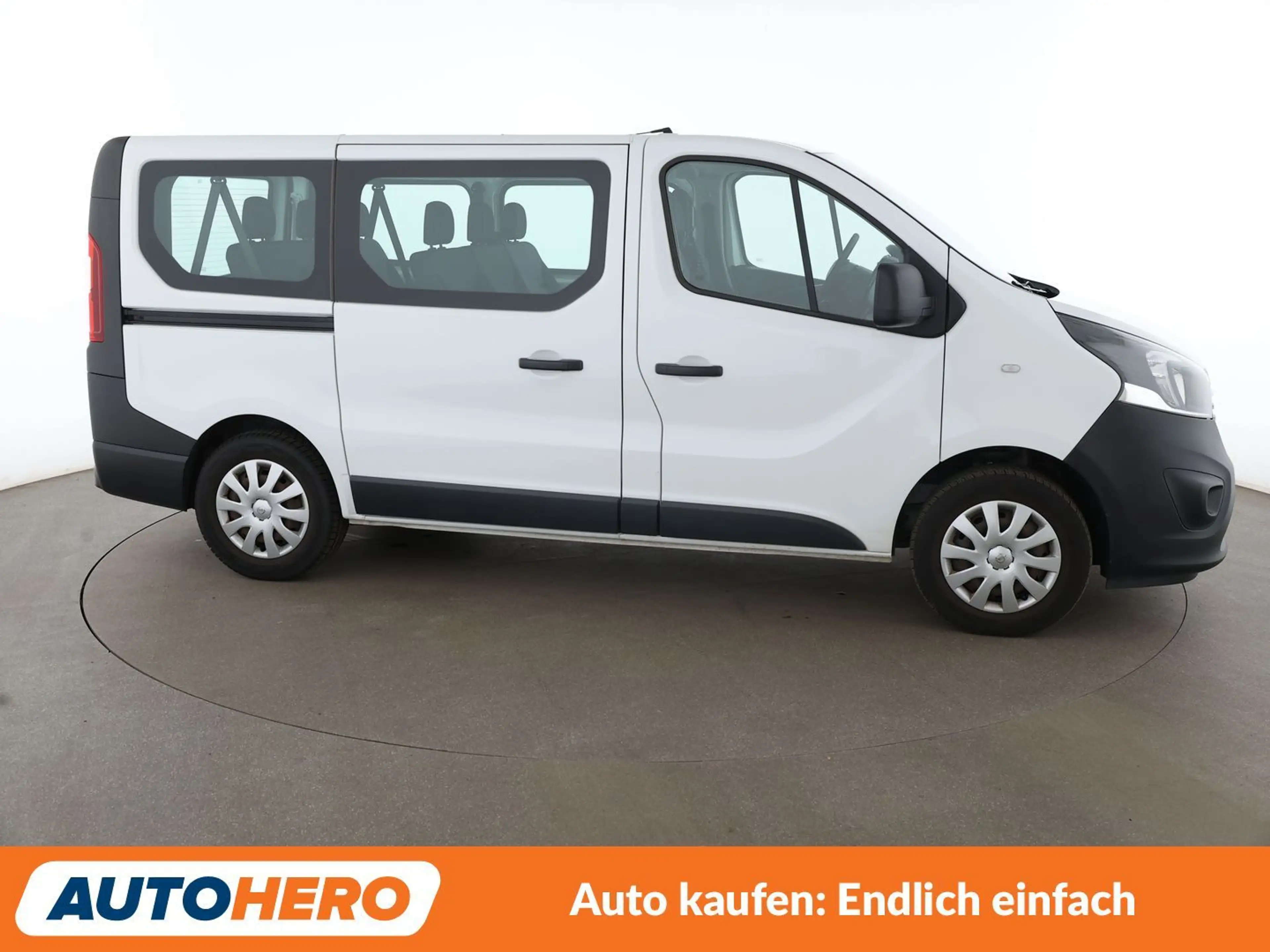 Opel Vivaro 1.6 CDTI Biturbo Combi L1H1 2,7t*NAVI*PDC* — photo 7