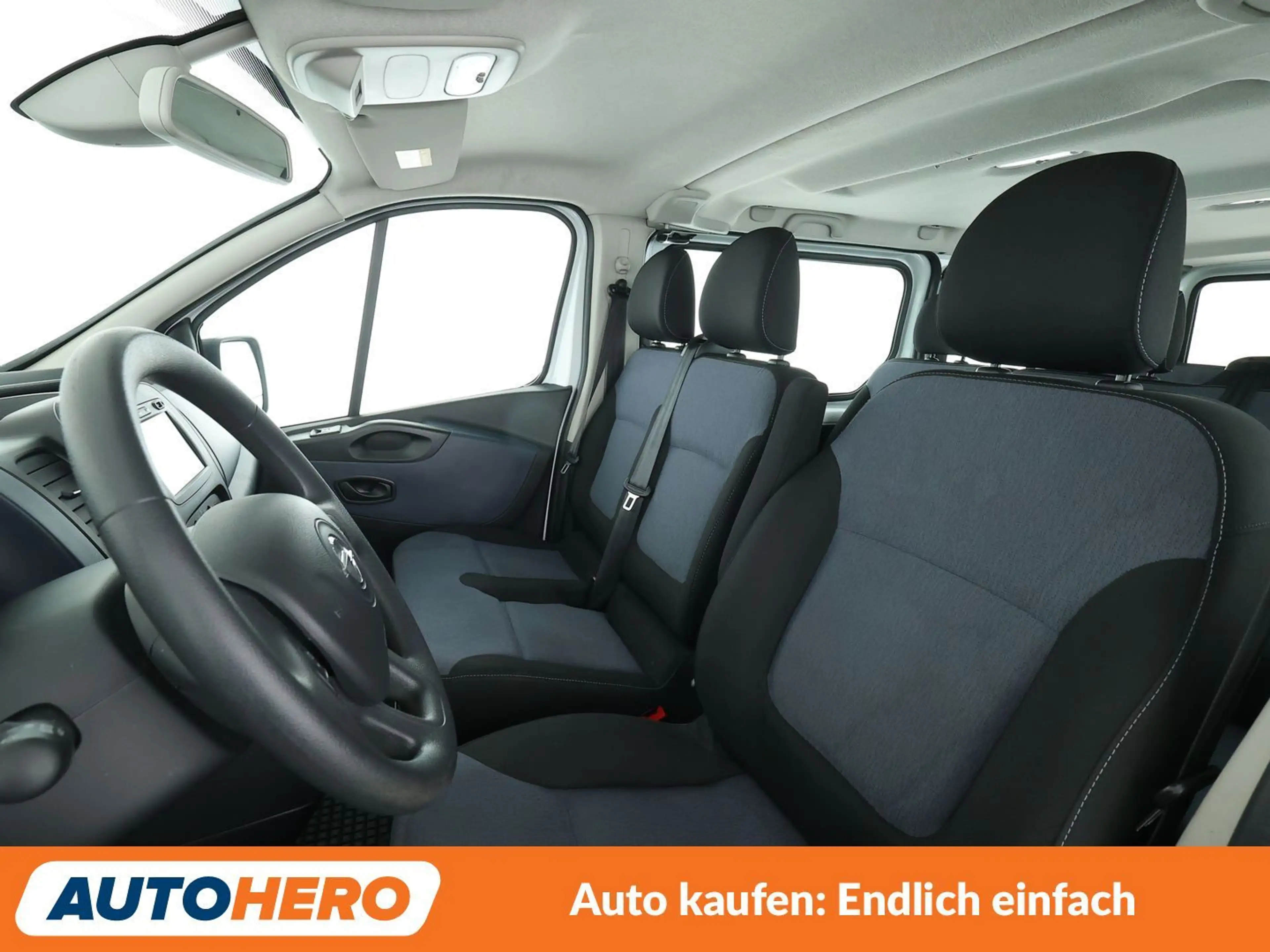 Opel Vivaro 1.6 CDTI Biturbo Combi L1H1 2,7t*NAVI*PDC* — photo 10