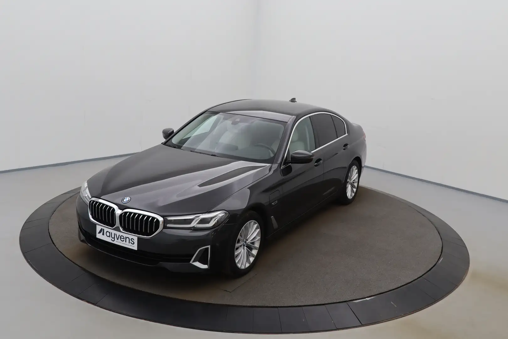 BMW 530 5 530e PHEV Luxury Business LEDER/CUIR Adapt. LED Gris - 1