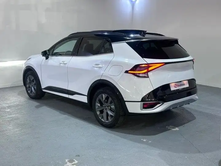 Kia Sportage 1.6 T-GDi HEV GT-line 2023, foto 27