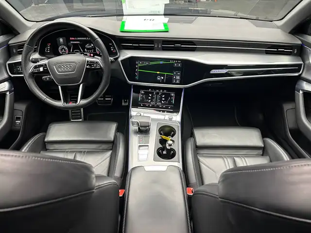 Audi A6 Avant view 13